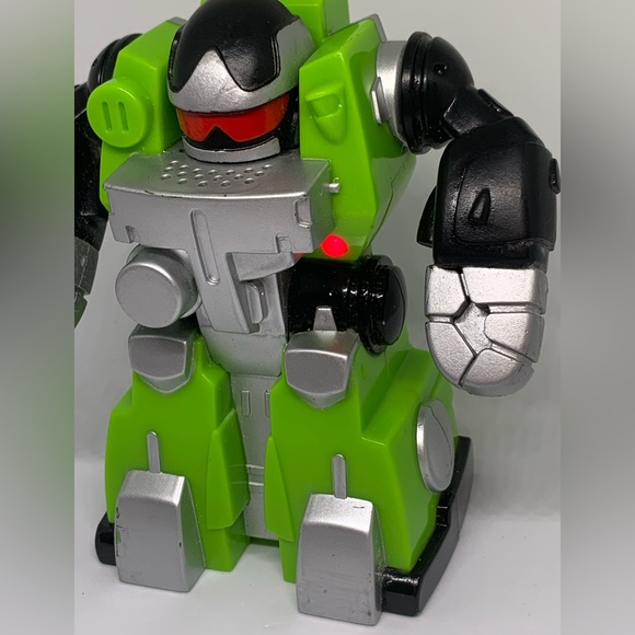 2003 Fisher Price Robotz Rescue Heroes V9 Hyper Jet Figure Robot Toy WORKS - Picture 6 of 10